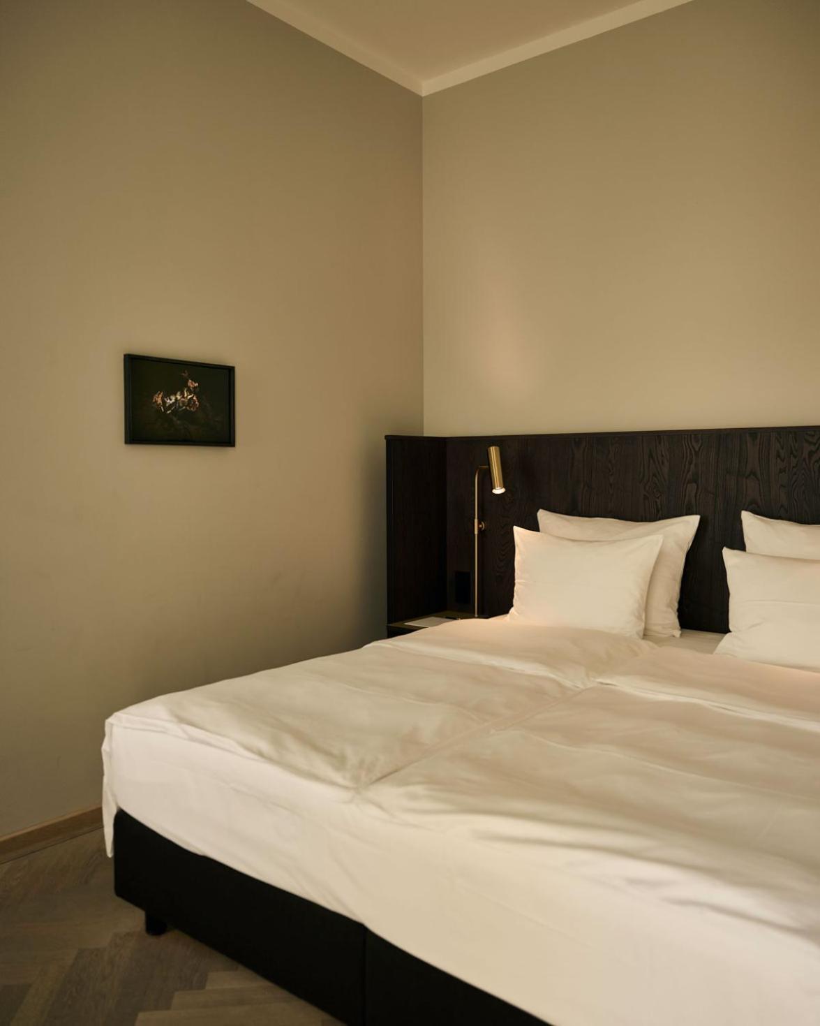 Melter & - A Neighborhood Hotel